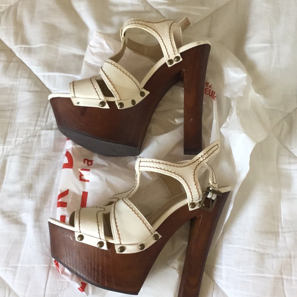 Jessica Simpson wedge heels